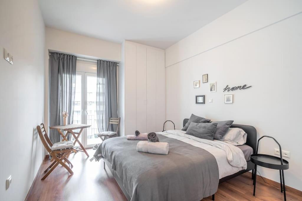 Modernised Athenian Apartment /W 2Br & 2Ba Zewnętrze zdjęcie