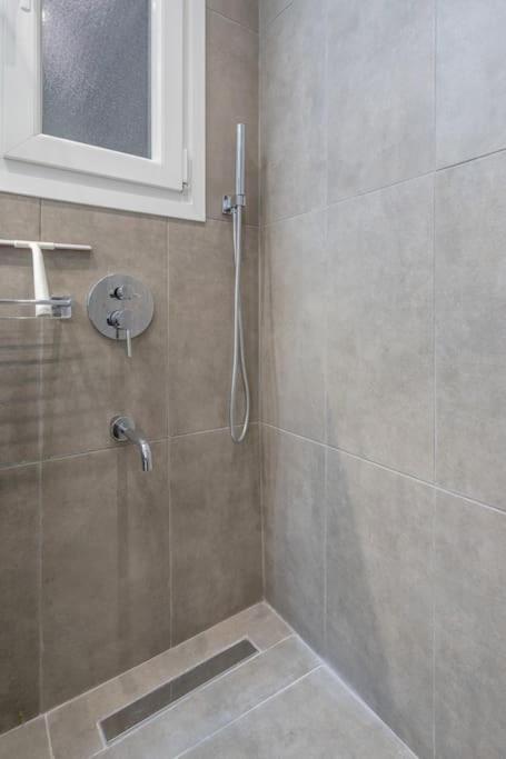 Modernised Athenian Apartment /W 2Br & 2Ba Zewnętrze zdjęcie
