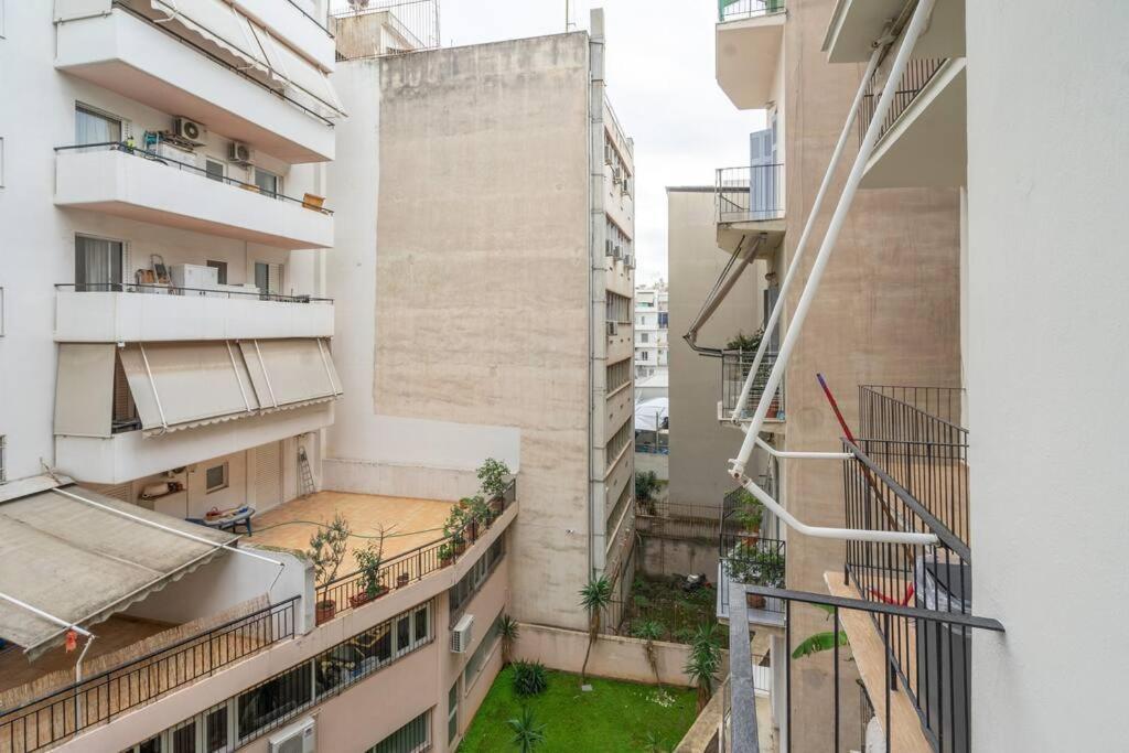 Modernised Athenian Apartment /W 2Br & 2Ba Zewnętrze zdjęcie