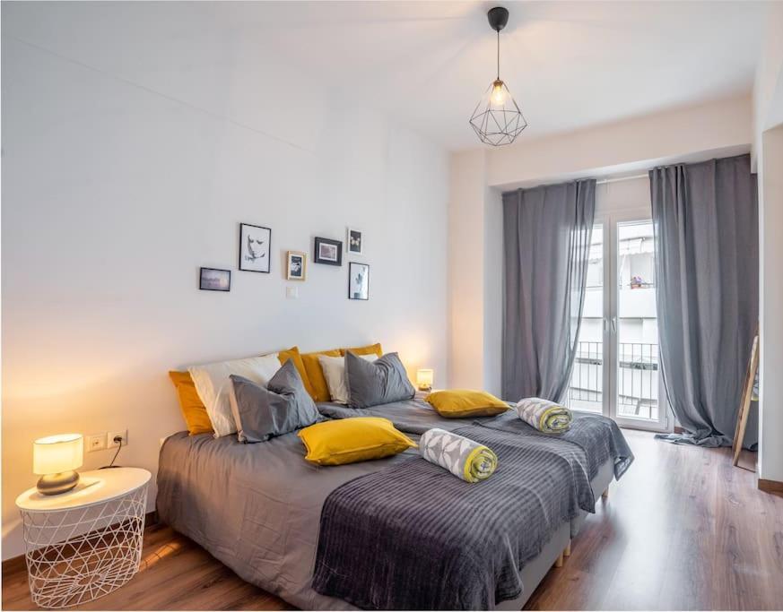Modernised Athenian Apartment /W 2Br & 2Ba Zewnętrze zdjęcie